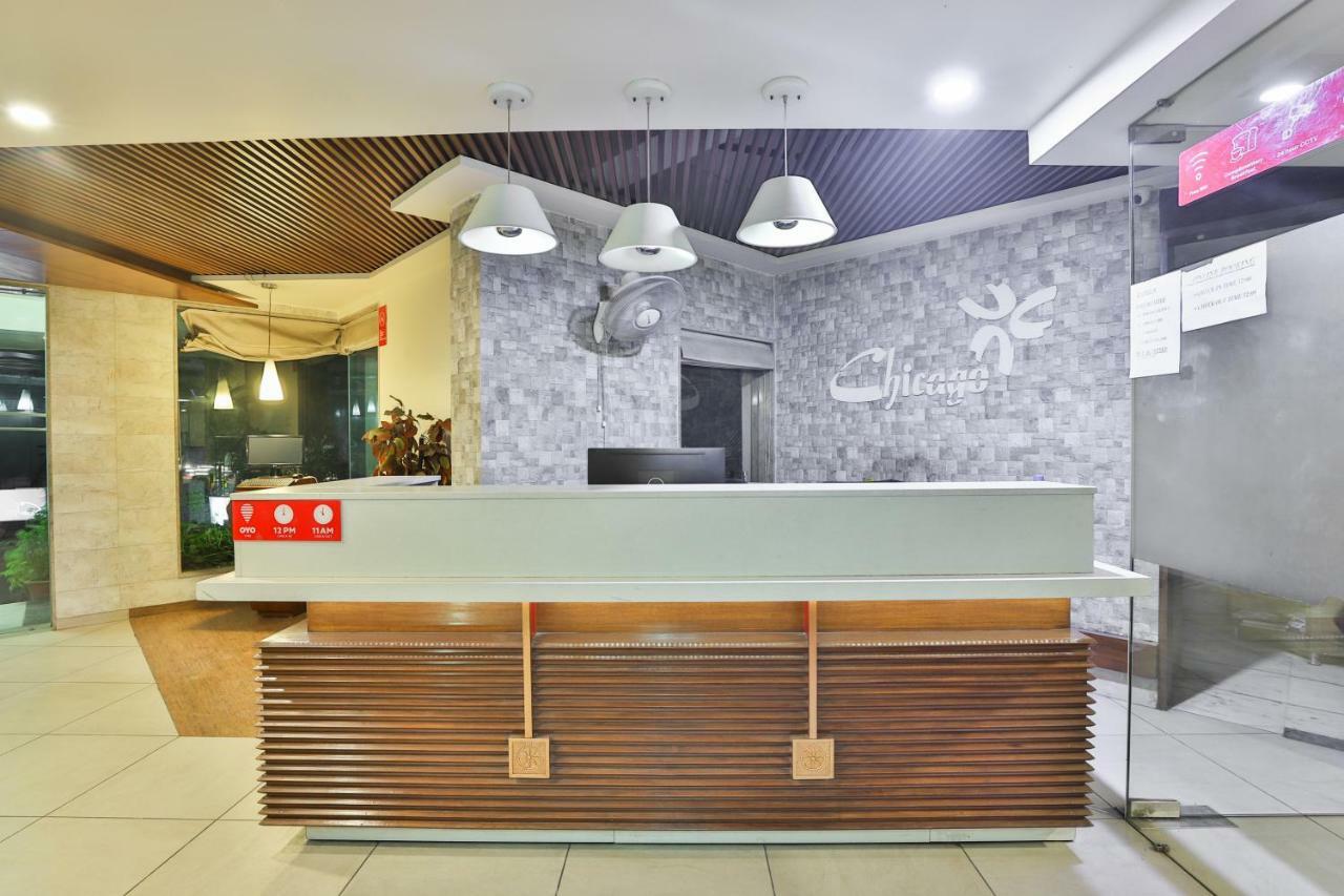 Hotel Chicago Αχμπανταμπάντ Εξωτερικό φωτογραφία